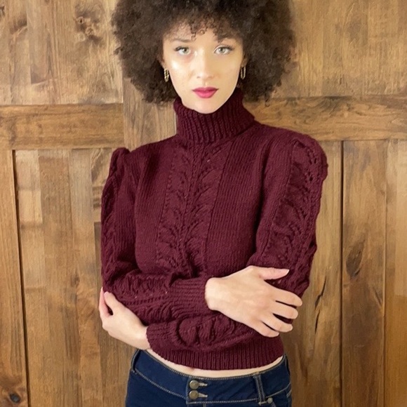 Vintage 80’s Burgundy Cable Knit Crop Sweater - Picture 2 of 7